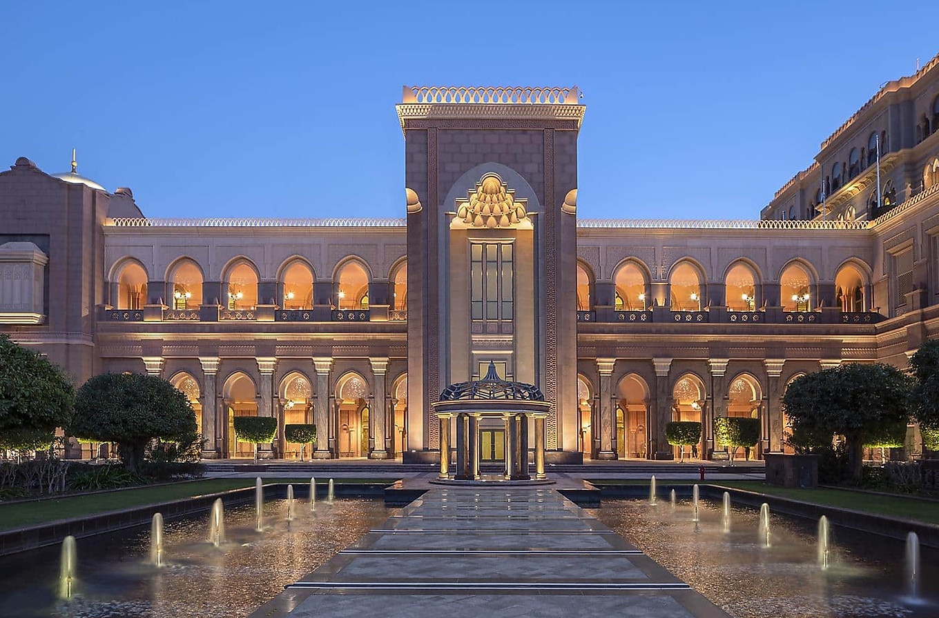 Emirates Palace Mandarin Oriental entrance