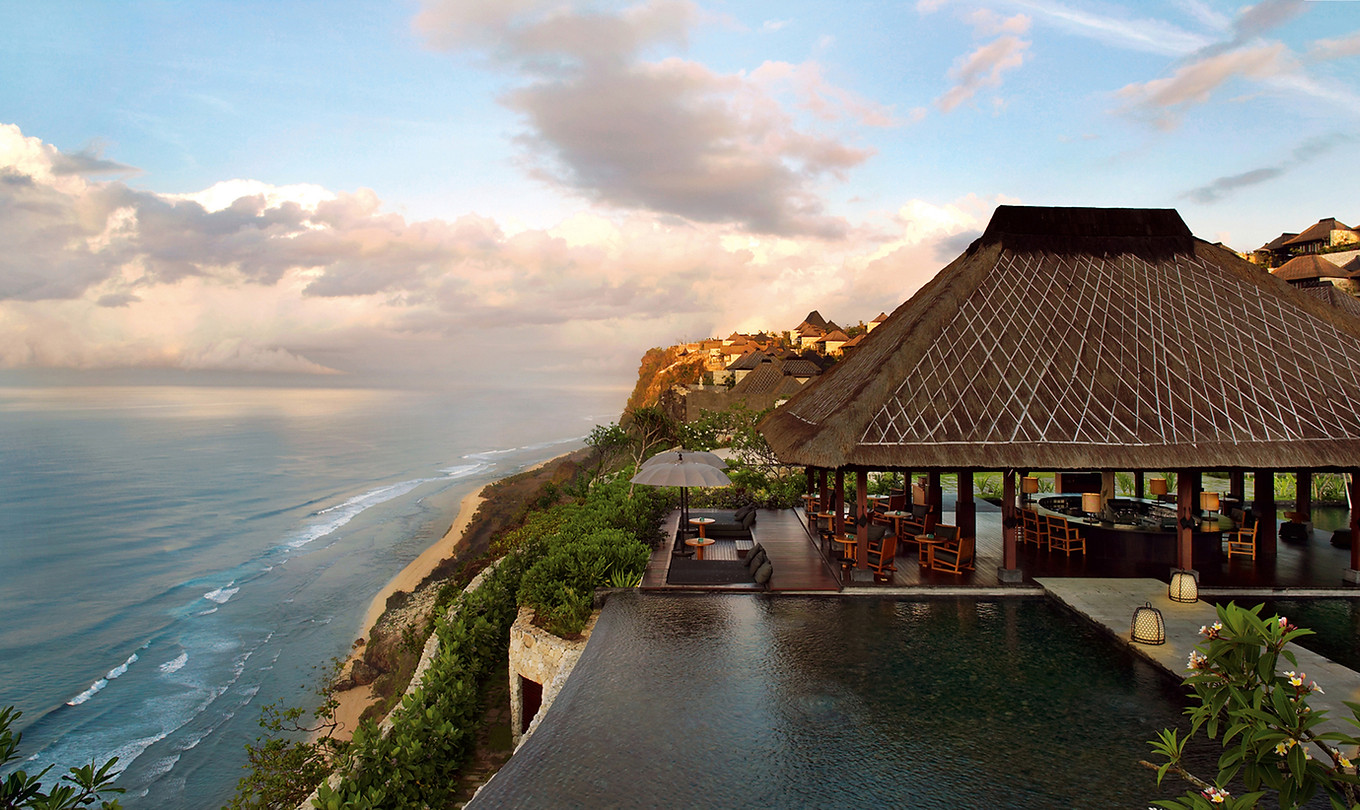 Bulgari Resort Bali Il Bar with sea view