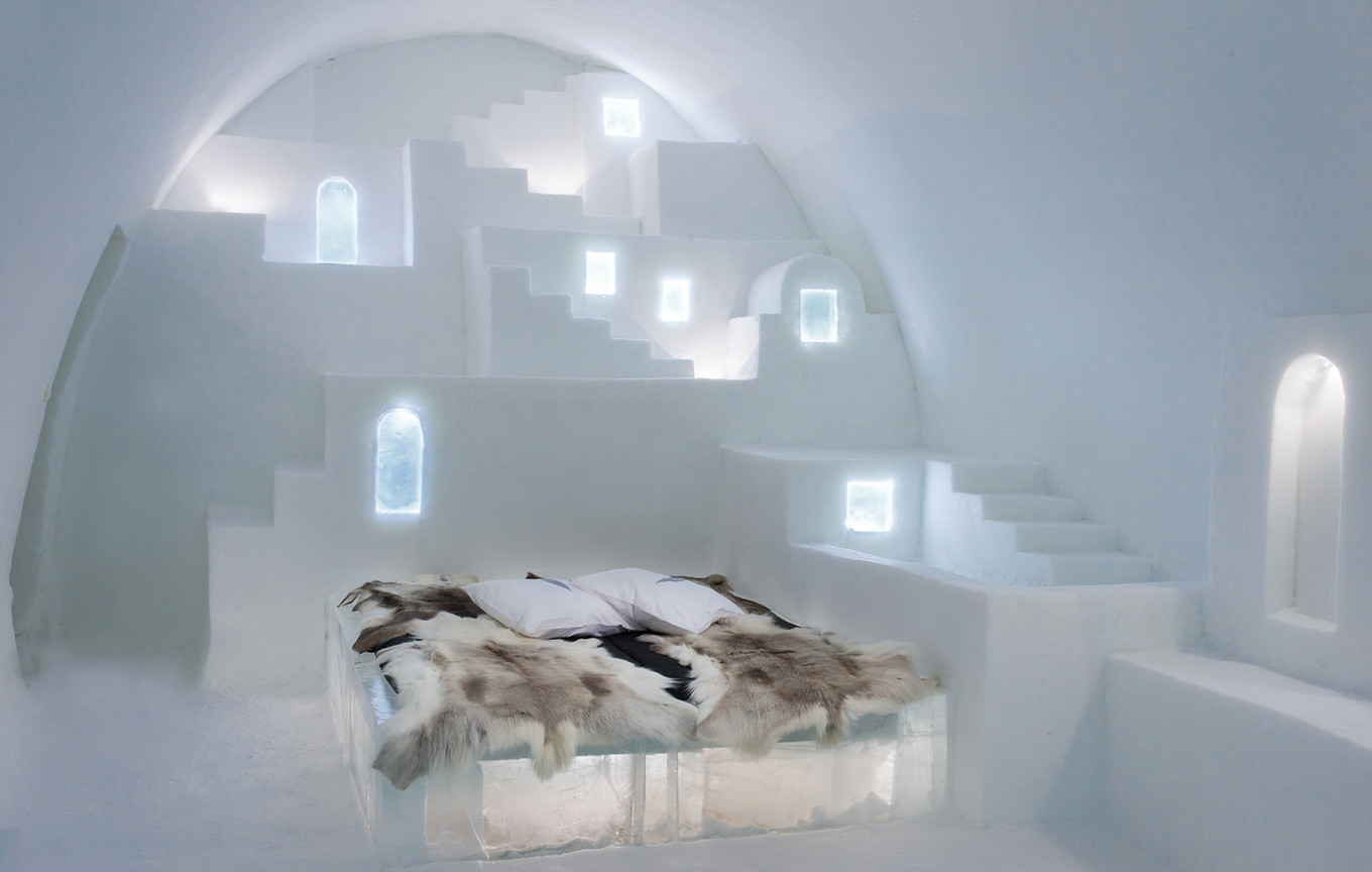 IceHotel Sweden interior,photo by Asaf Kliger