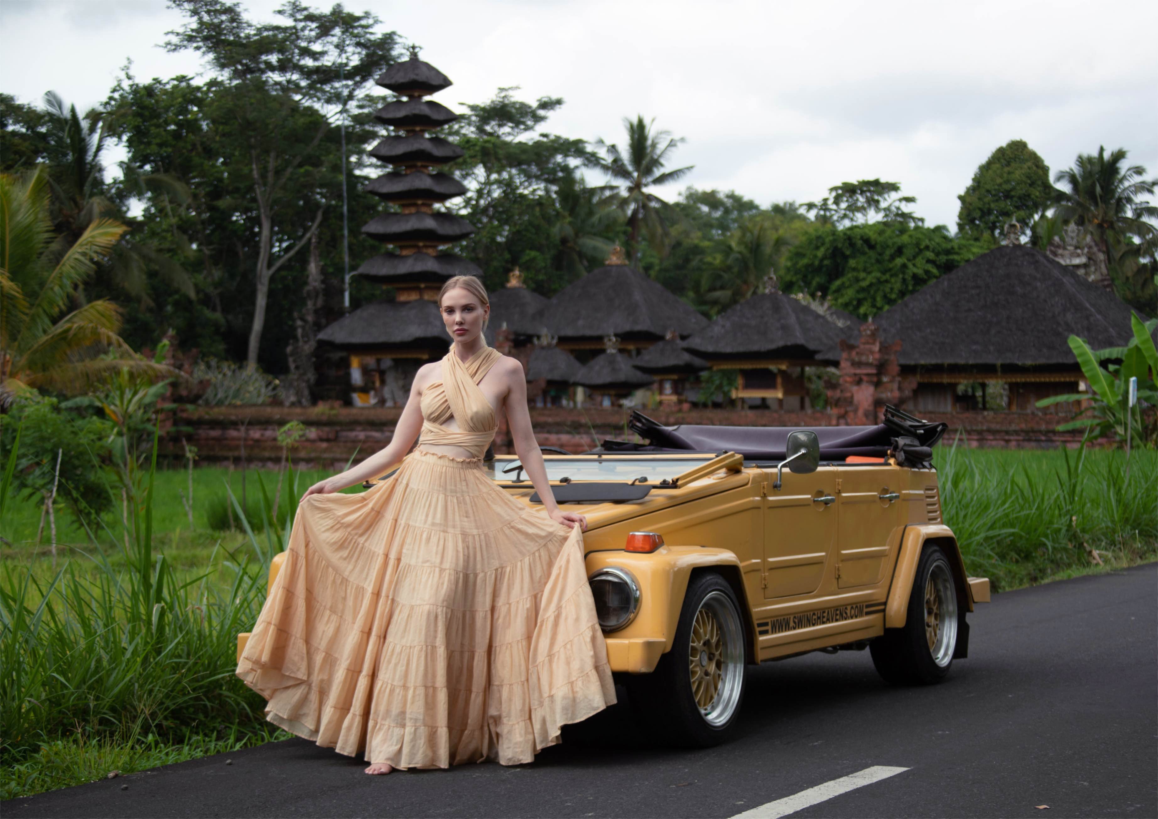 Photoshoot Influent Traveler in Bali with the Real Bali Tours with Amalia Darin