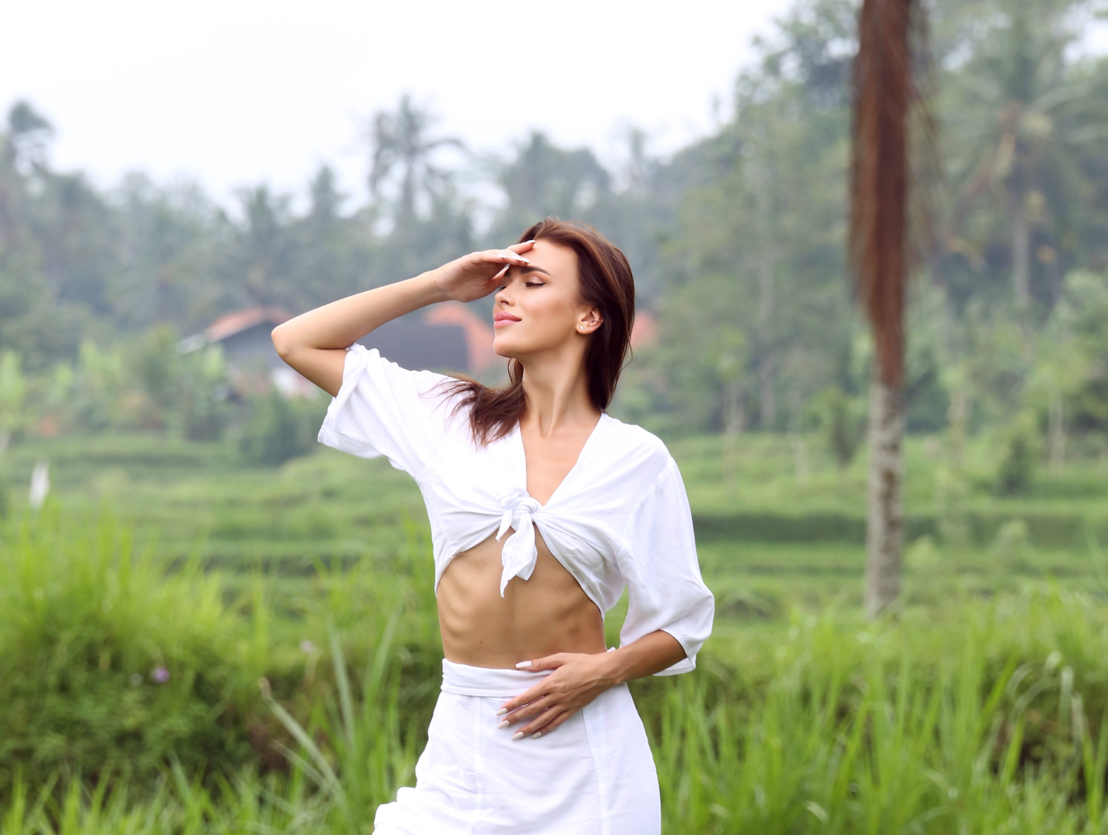 Photoshoot Influent Traveler in Bali with the Real Bali Tours with Anastasia Yurpolska